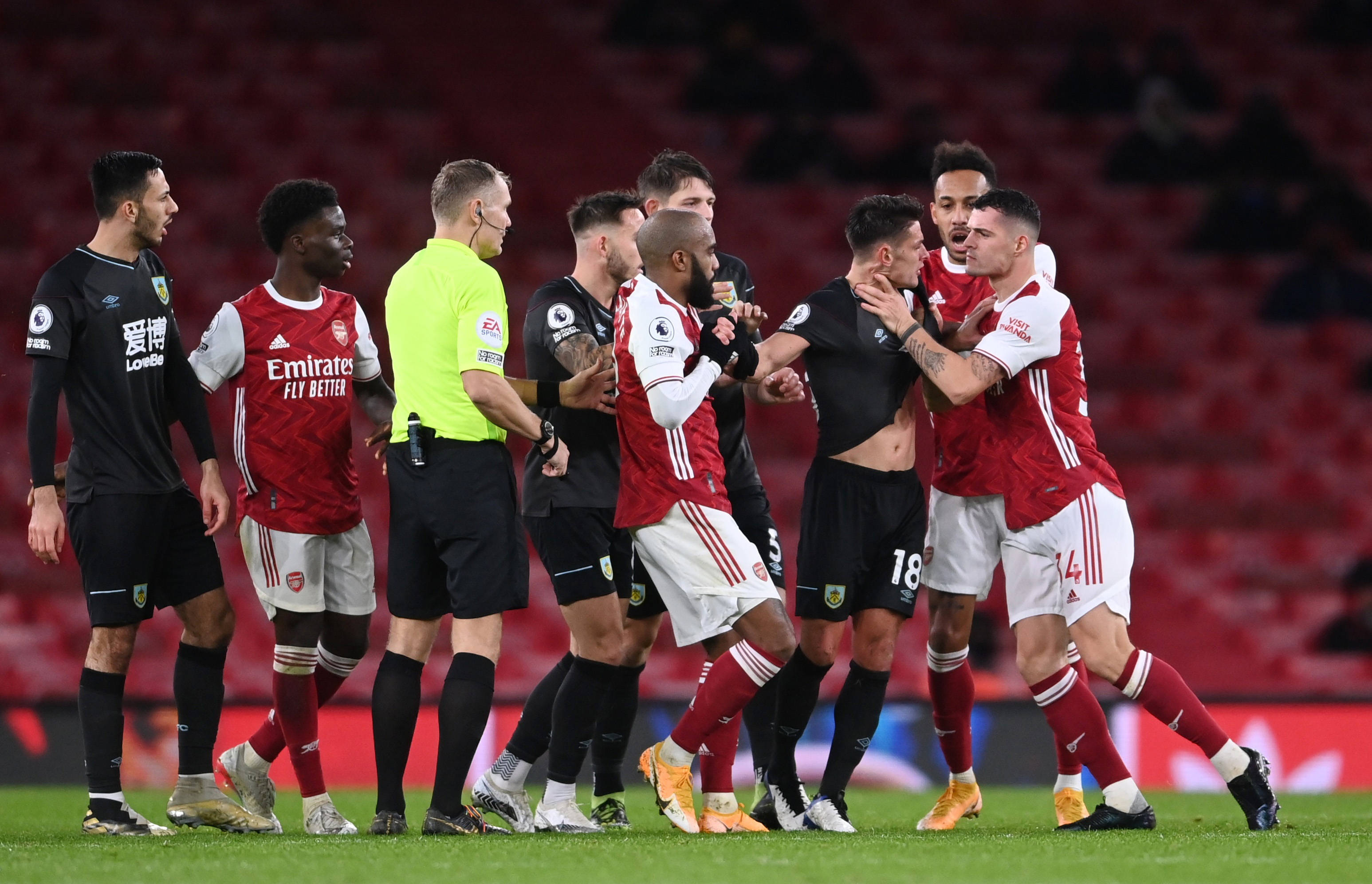 理念十分相 理念十分相